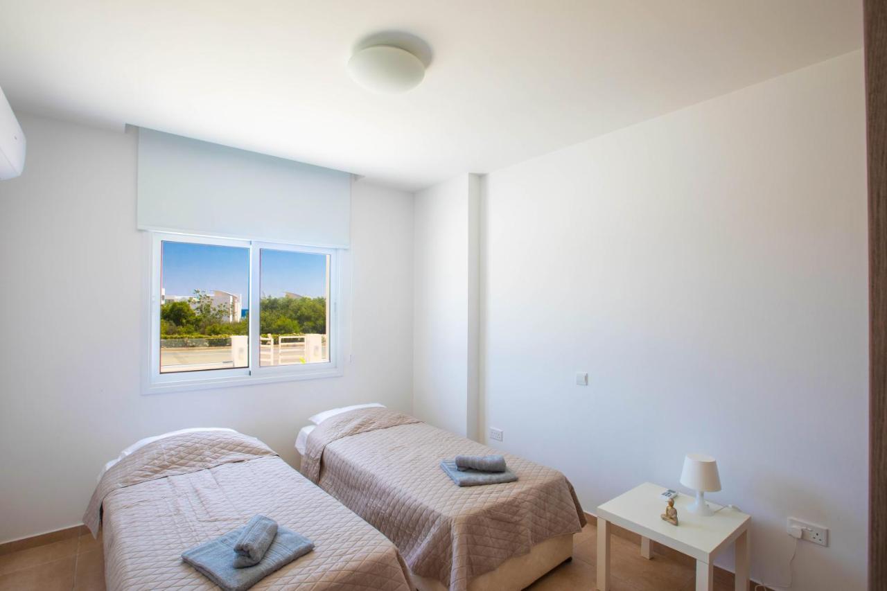 Panayia Sea View Apts Protarász Kültér fotó