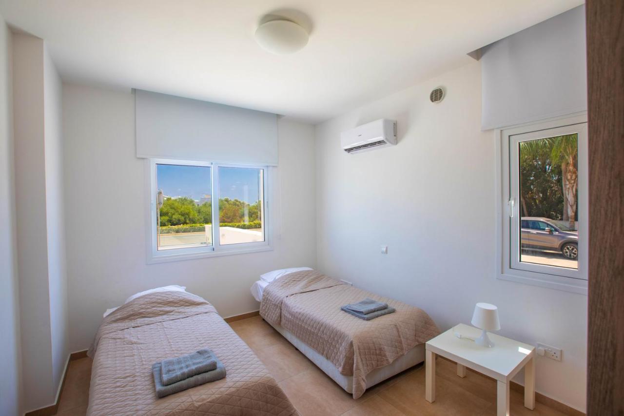 Panayia Sea View Apts Protarász Kültér fotó